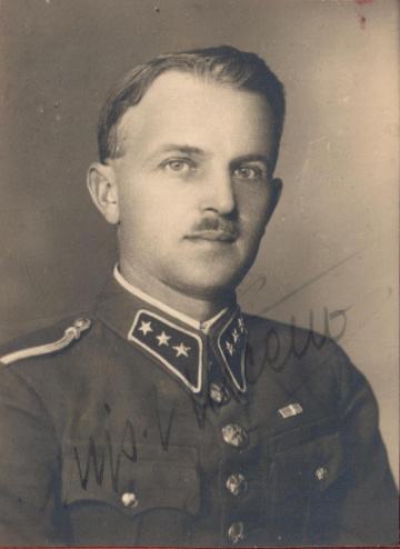 Plukovník vo výslužbe Ján KUČERA 