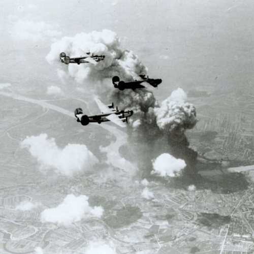 B-24 nad Bratislavou 16.6.1944 original USAAF