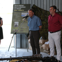 4. Príhovory kurátorov výstavy P. Ondrejáka a E. Benka