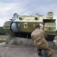 Ošetrovanie povrchu tanku T-34 (TARAN), rázcestie Kapišová