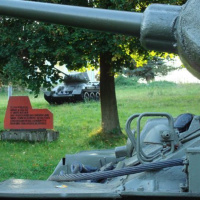 Tanky T-34/85 v obci Nižná Písaná