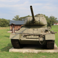 Tanky T-34-85 v obci Kapišová, 2024