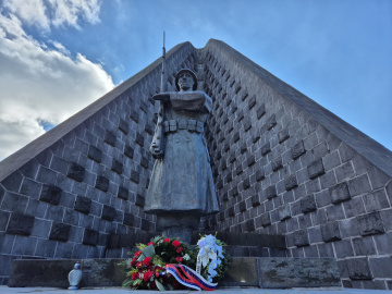 Oslavy 81. výročia Karpatsko-duklianskej operácie na Dukle a vo Svidníku