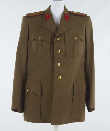 Blúza nadporučíka čs. armády z rokov 1951 – 1958