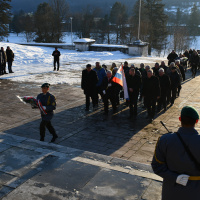 Pietne kladenie vencov pri príležitosti 81. výročia oslobodenia mesta Svidník na Pam. sovietskej armády v o Svidníku (2)