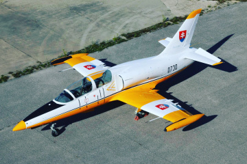 Prúdové vlečné lietadlo Aero L-39 V Albatros