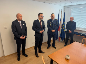 Návšteva II. štátneho tajomníka Ministerstva obrany SR Martina Vojtašoviča vo VHÚ.