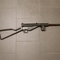 9-mm nemecký samopal MP-3008 - 2