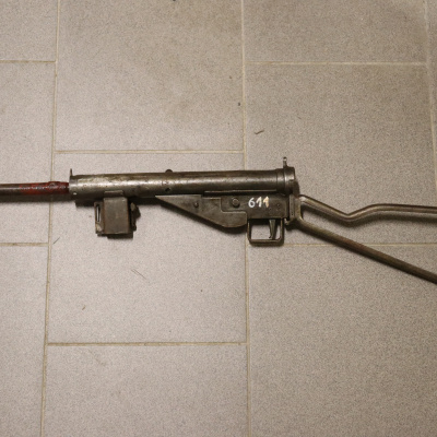 9 mm nemecký samopal MP 3008