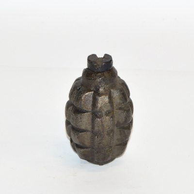 Obranný ručný granát F-1