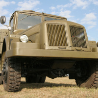 6. Automobil TATRA 111 N