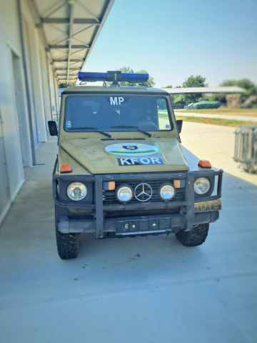 Automobil Mercedes-Benz 290 GD