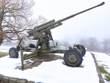 85 mm protilietadlový kanón vzor 1944 