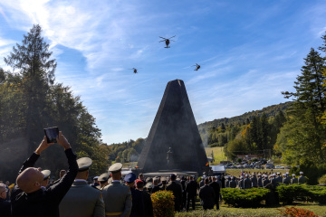Oslavy 82. výročia Karpatsko-duklianskej operácie na Dukle a vo Svidníku