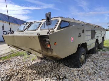 Odpaľovacie zariadenie 9P129 raketového komplexu 9K79 Točka