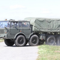 Tatra 813 s prívesom