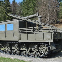 Stredný delostrelecký ťahač ATS 712