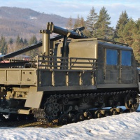 Stredný delostrelecký ťahač ATS 712