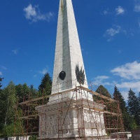 Sanácia pylónu Pamätníka sovietskej armády vo Svidníku, august 2017