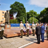 Pietny akty pri soche arm.gen. L. Svobodu