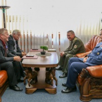 Generálporučík Zmeko ocenil pracovníkov Vojenského h...