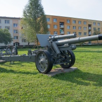 kanónová húfnica 152 mm vz.18-47,v Parku bojovej techniky (august 2017)